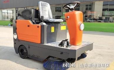 CA1160P62K1L3E4洗掃車 高效清潔，城市環(huán)衛(wèi)的得力助手